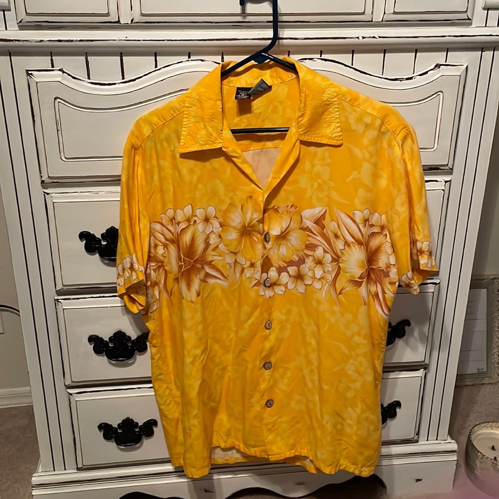 Men’s button down shirt